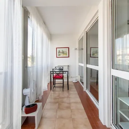 Port Et Littoral * Proche * * Loggia Apartman *